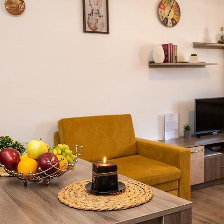Luxor Apartment 벨린그래드 외부 사진