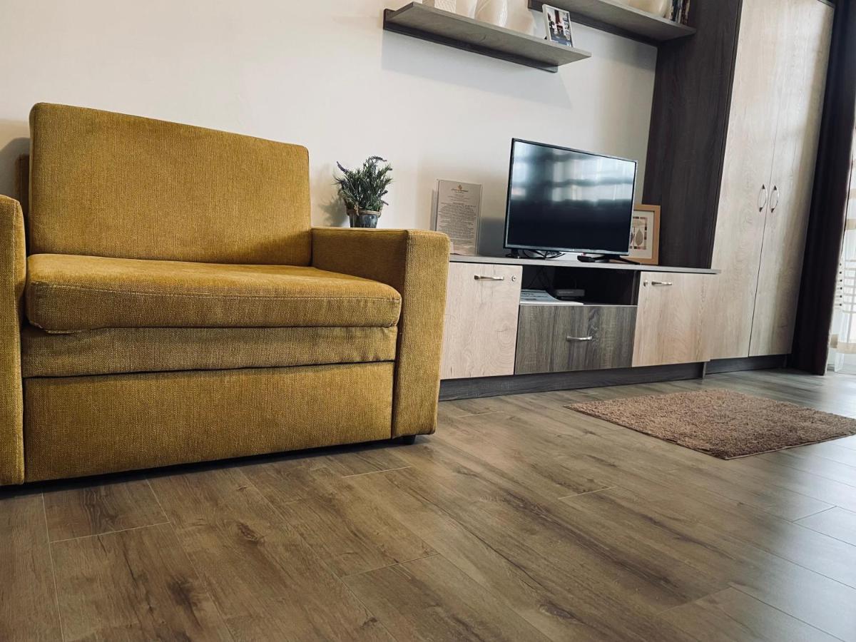 Luxor Apartment 벨린그래드 외부 사진