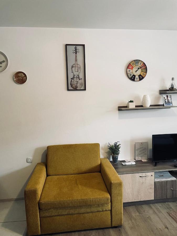 Luxor Apartment 벨린그래드 외부 사진