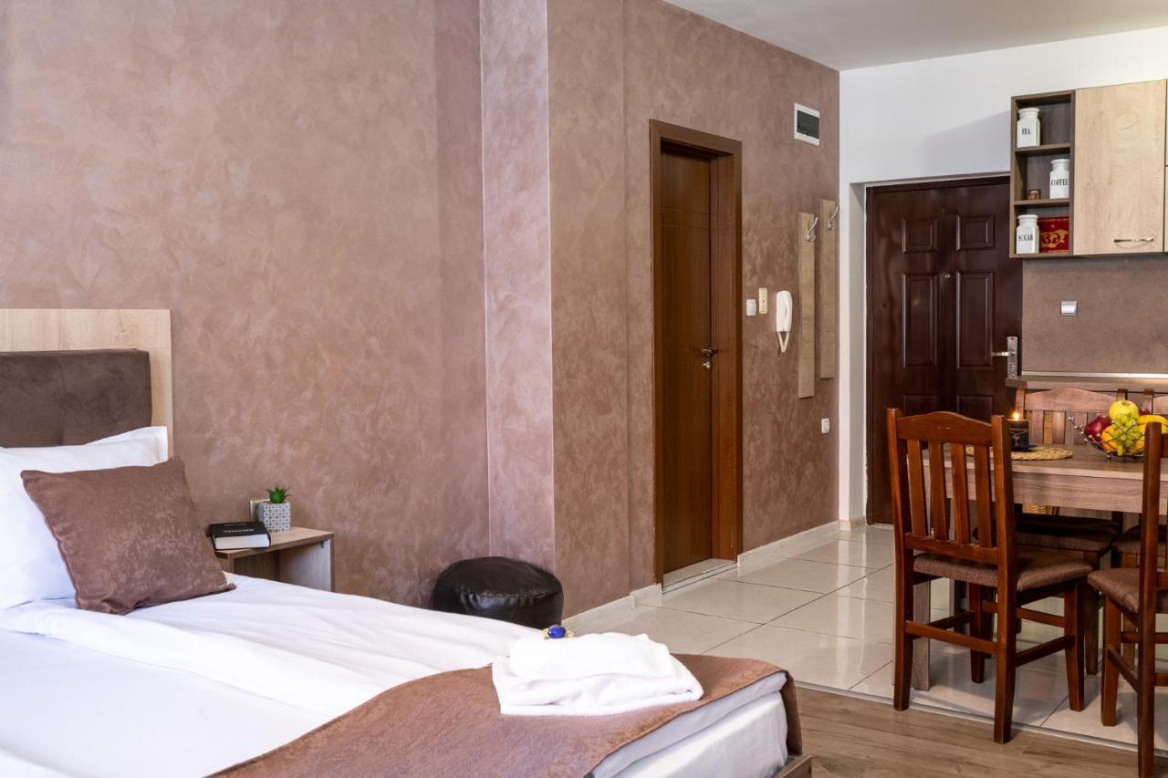 Luxor Apartment 벨린그래드 외부 사진